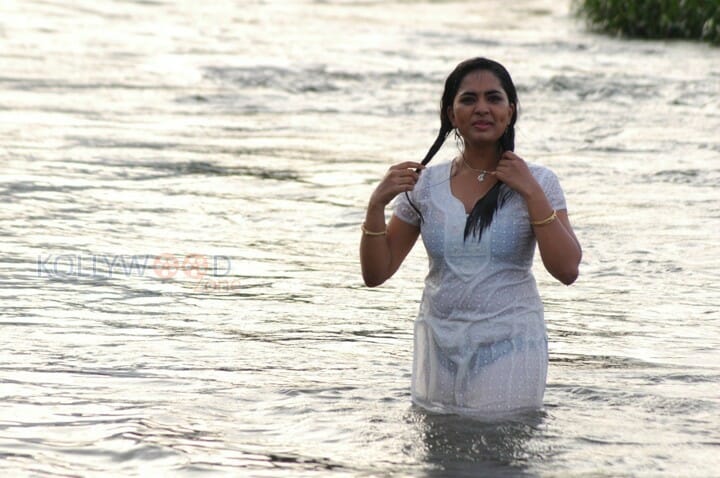 Puriyatha Anantham Puthithaga Aarambam Heroine Srushti Dange Hot Transparent See Through Bra Panties Photos