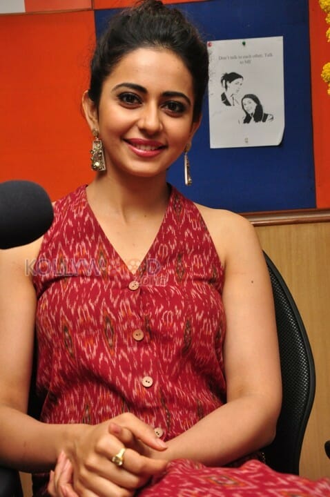 Rakul Preet Singh At Radio City Photos