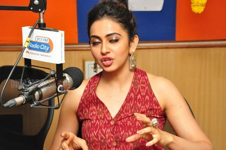 Rakul Preet Singh At Radio City Photos