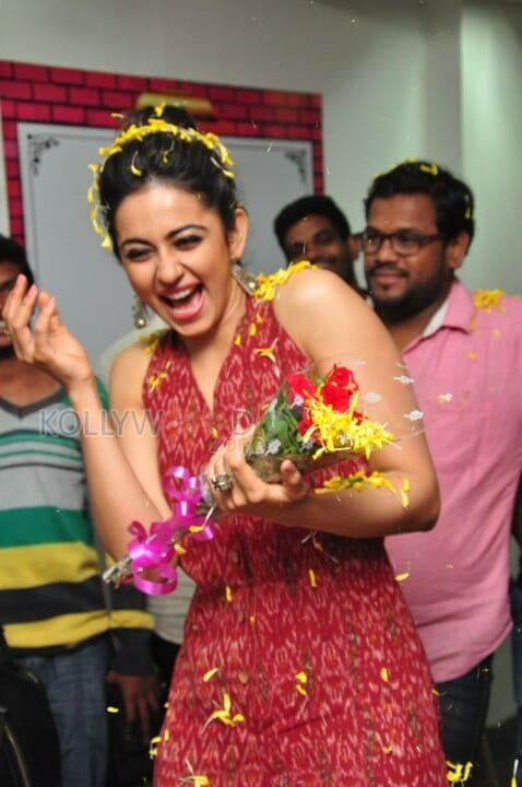 Rakul Preet Singh At Radio City Photos