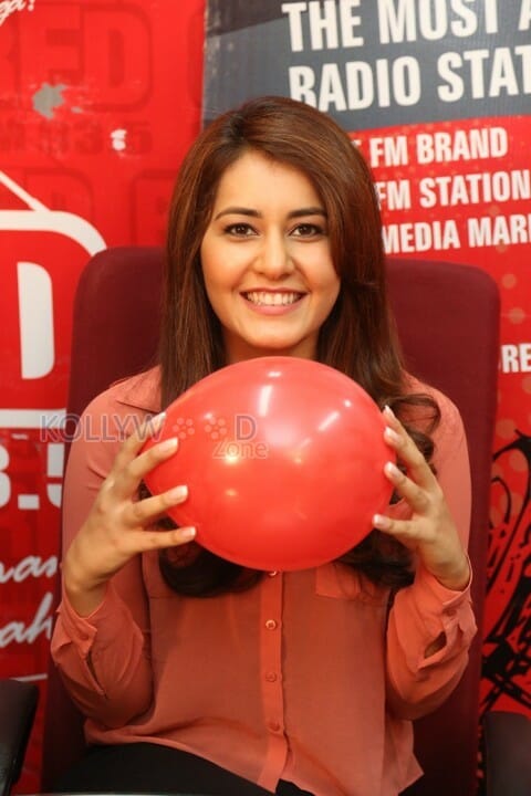 Rashi Khanna At Red Fm Photos