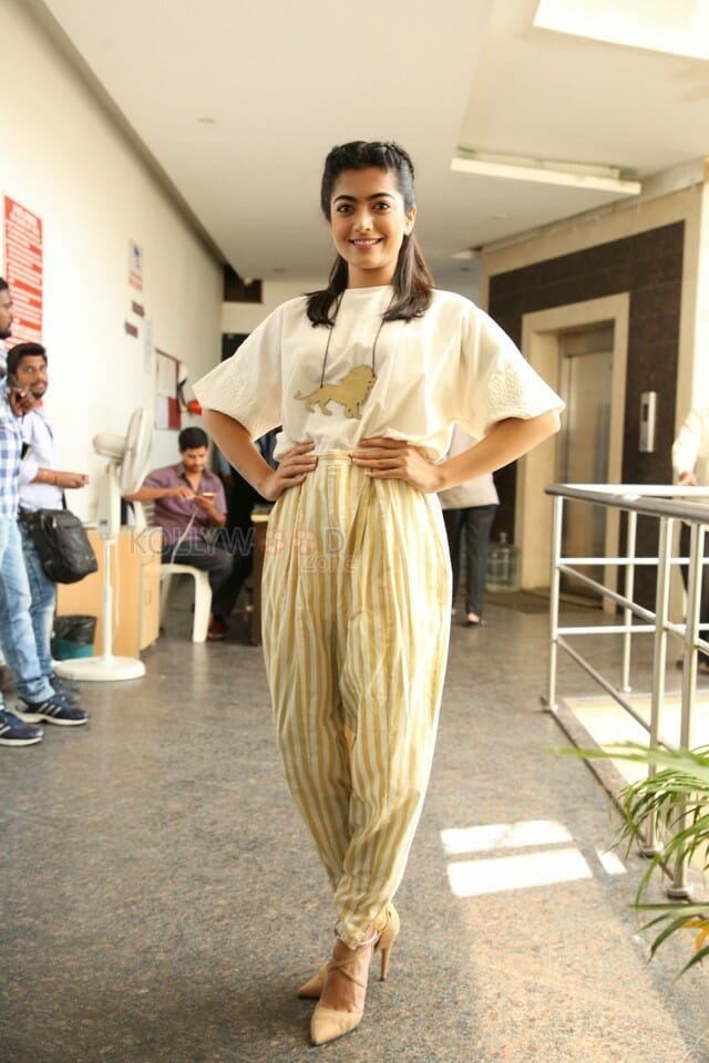 Rashmika Mandanna At Devadas Press Meet Photos