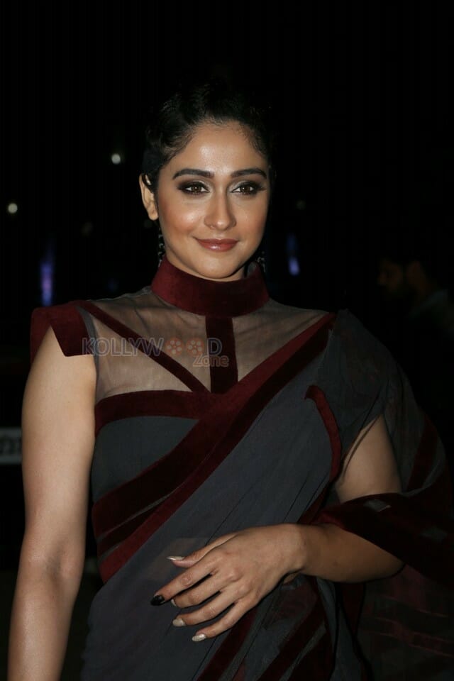 Regina Cassandra At Awe Event Pictures