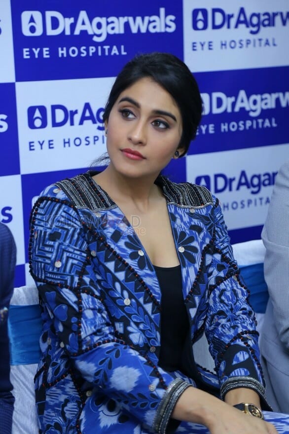 Regina Cassandra At Dr