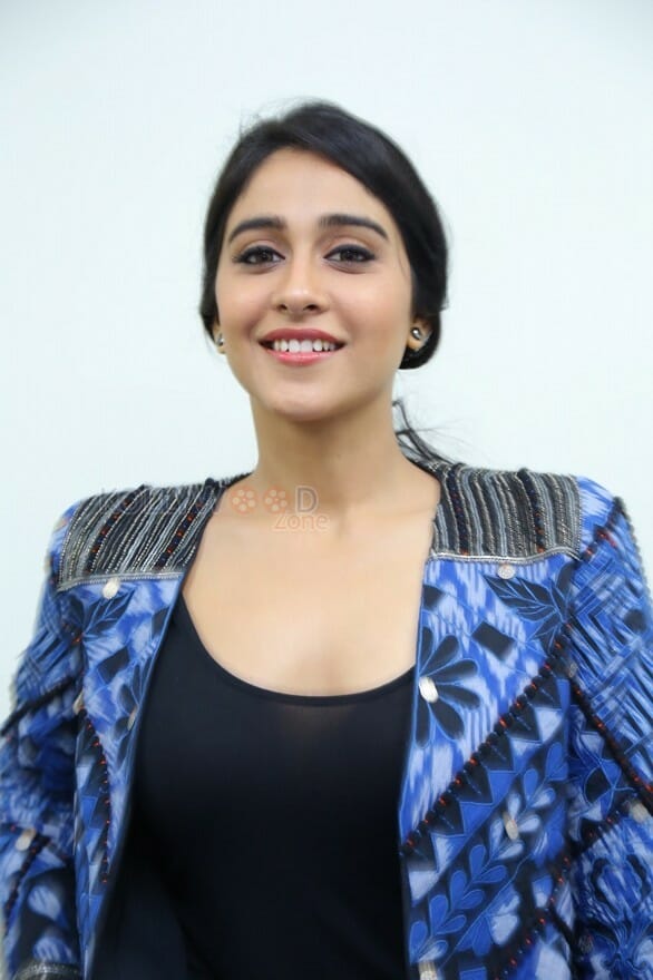 Regina Cassandra At Dr