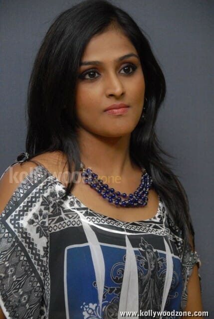 Remya Nambeesan Cute Photos