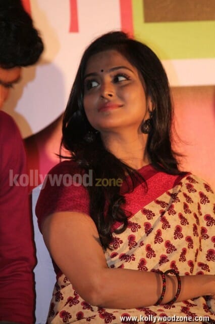 Rendavathu Padam Heroine Remya Nambeesan Pictures