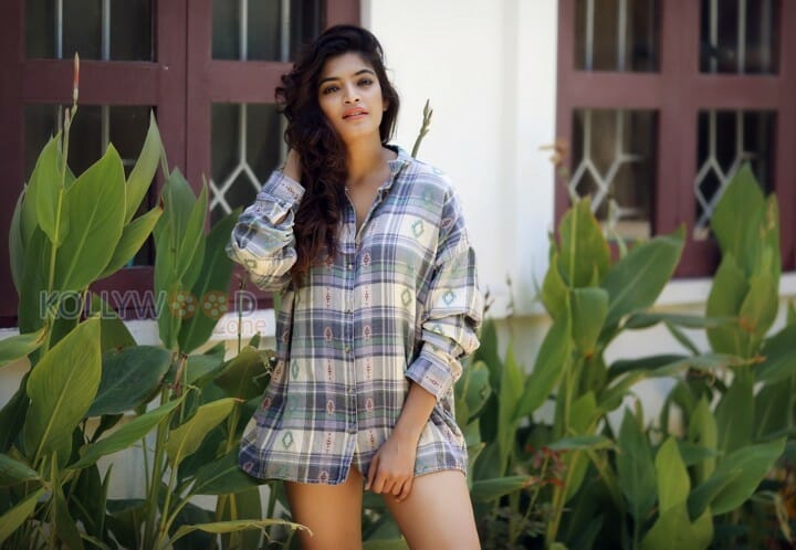 Sanchita Shetty Sexy New Photoshoot Stills