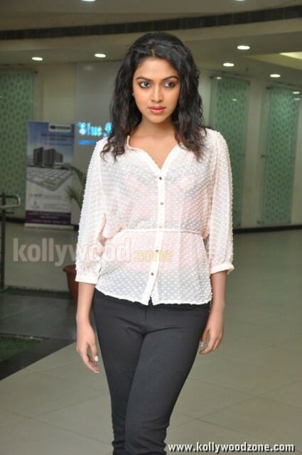 Sexy Actress Amala Paul Pictures