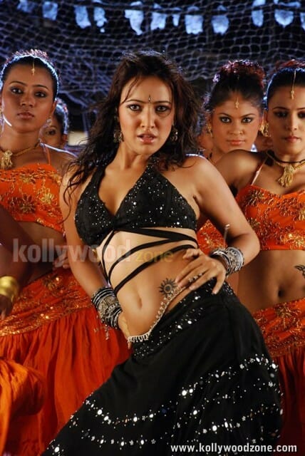 Sexy Actress Neha Sharma Hot Photos