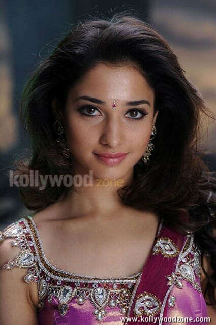 Sexy Actress Tamanna Hot Pictures