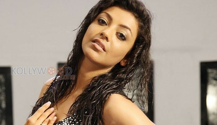 Sexy Kajal In Dhada Movie Stills