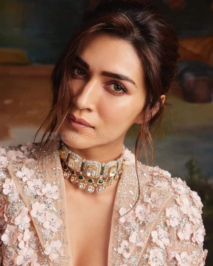 Sexy Kriti Sanon Vogue India Magazine Photoshoot Photos 02