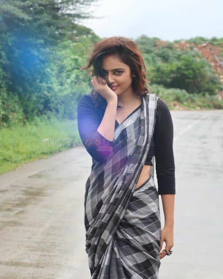 Sexy Nandita Swetha Photos