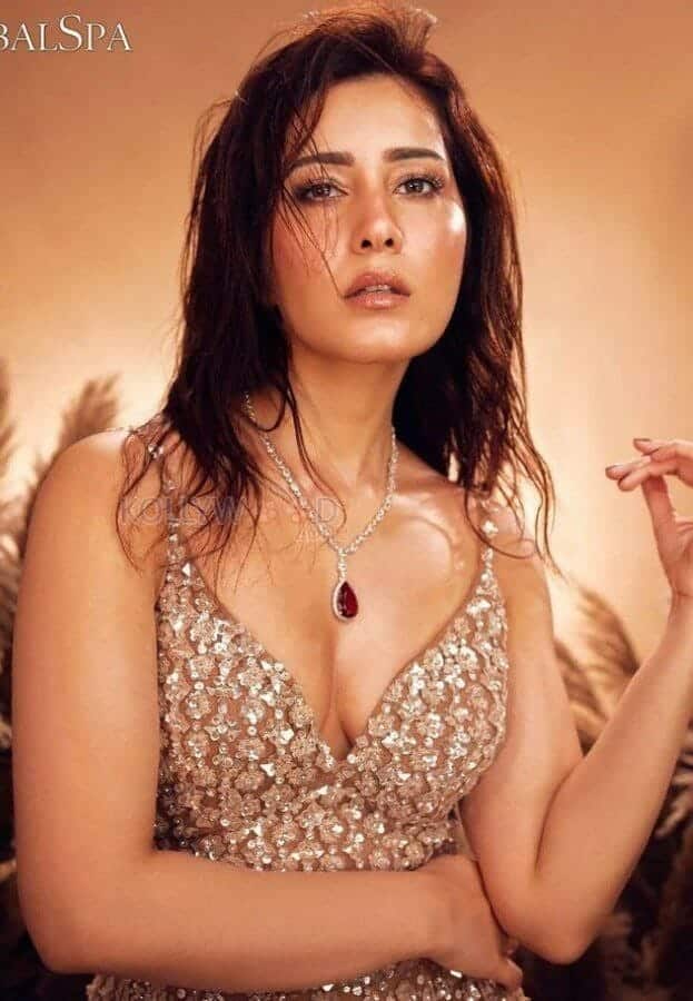 Sexy Raashi Khanna Global Spa Photos 01