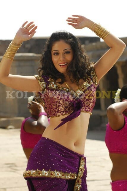 Sexy Sada Actress Stills