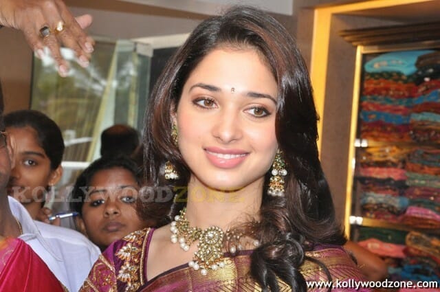 Sexy Tamanna At Kalaniketan Showroom Photos