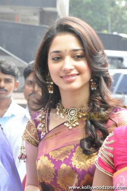 Sexy Tamanna At Kalaniketan Showroom Photos