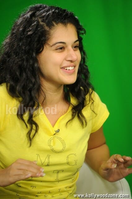 Sexy Tapsee Pictures