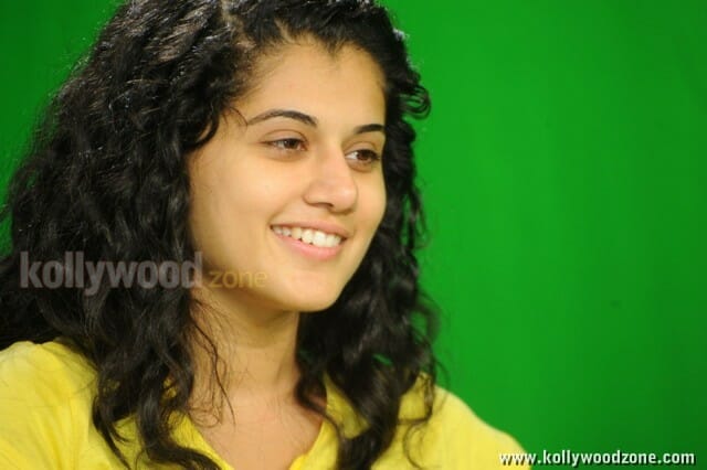 Sexy Tapsee Pictures