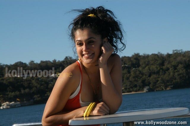 Sexy Tapsee Pictures