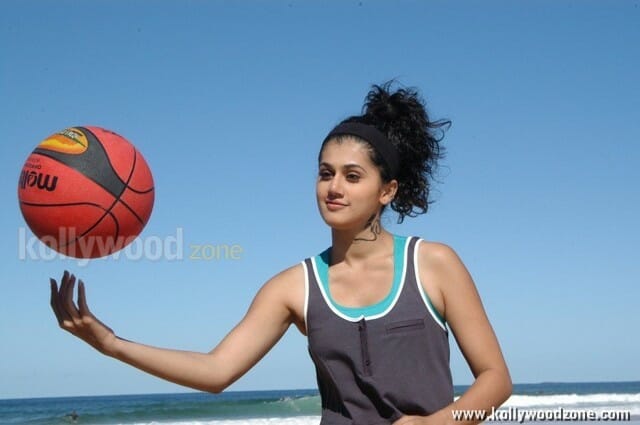 Sexy Tapsee Pictures