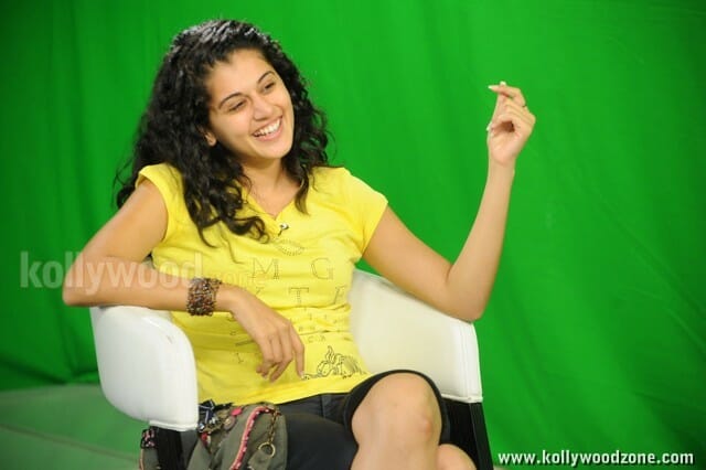 Sexy Tapsee Pictures