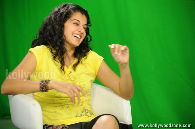 Sexy Tapsee Pictures