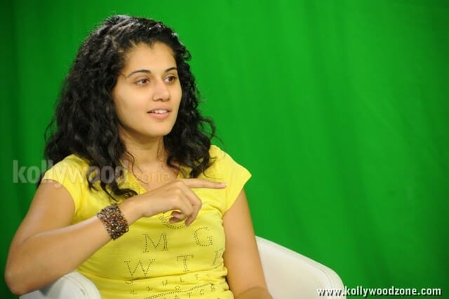 Sexy Tapsee Pictures