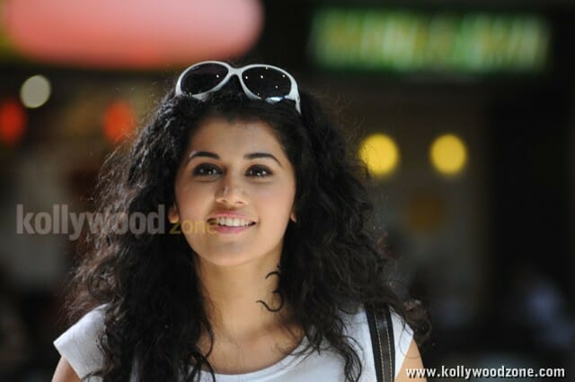 Sexy Tapsee Pictures