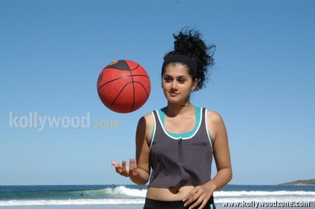 Sexy Tapsee Pictures