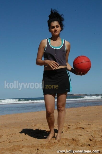 Sexy Tapsee Pictures