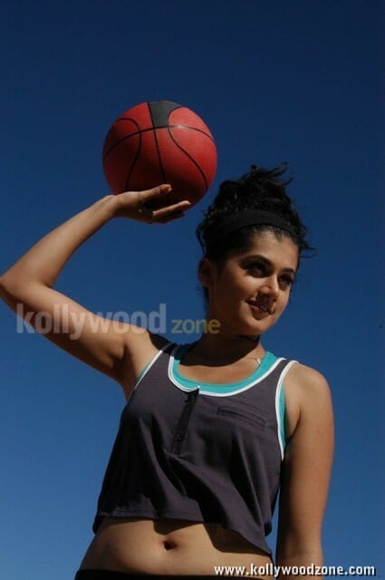 Sexy Tapsee Pictures