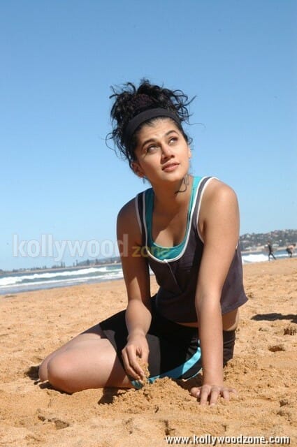 Sexy Tapsee Pictures