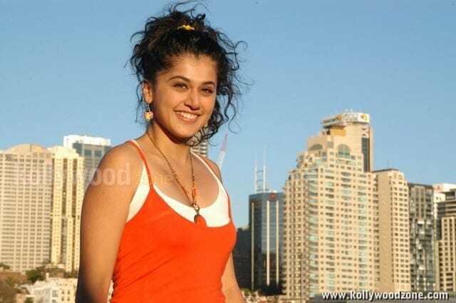 Sexy Tapsee Pictures