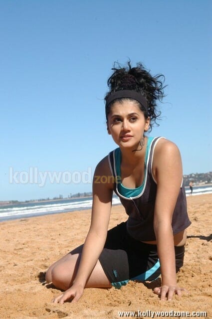 Sexy Tapsee Pictures