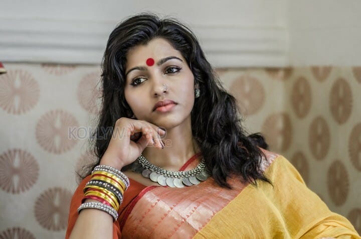 Sinam Movie Heroine Sai Dhanshika Photos