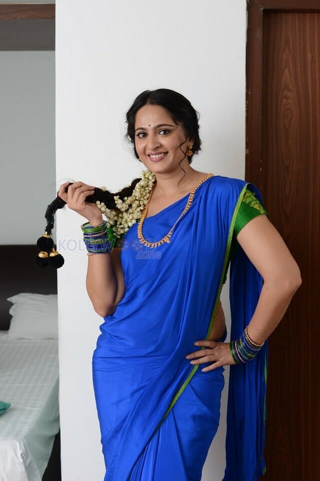 Sokkali Mainar Movie Actress Anushka Shetty Photos