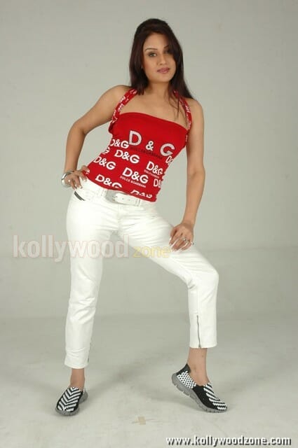 Sonia Agarwal Latest Pictures