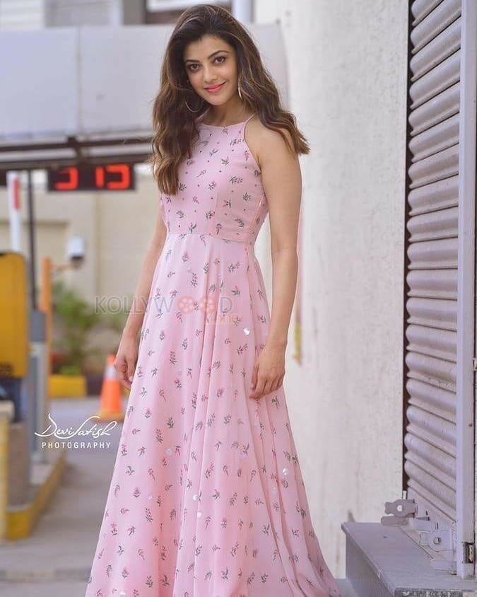 South Actress Kajal Aggarwal Pink Photos