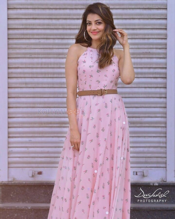 South Actress Kajal Aggarwal Pink Photos