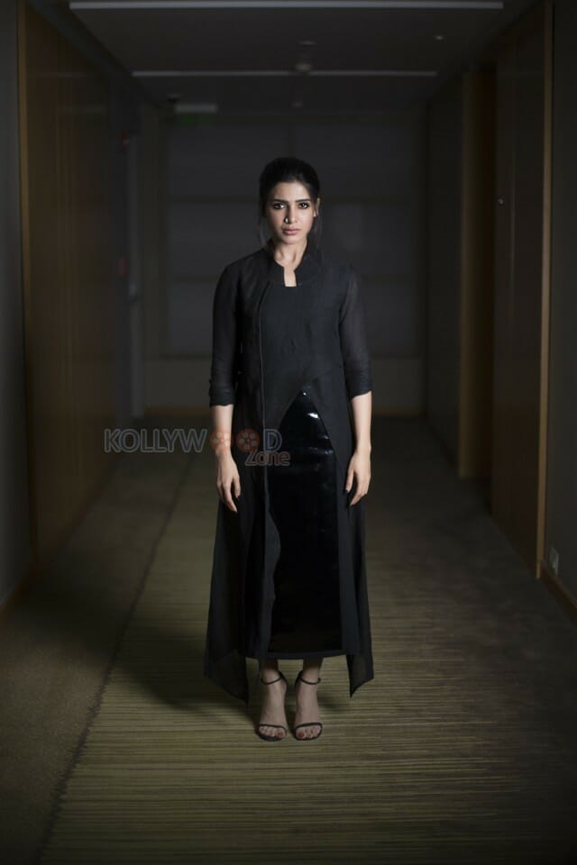 South Actress Samantha Akkineni Photoshoot Pictures