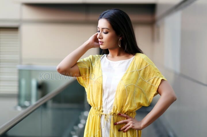 South Indian Actress Catherine Tresa Photoshoot Pictures