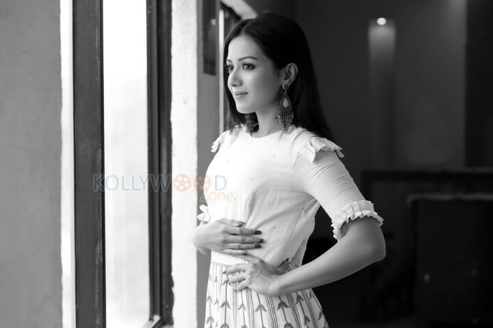 South Indian Actress Catherine Tresa Photoshoot Pictures