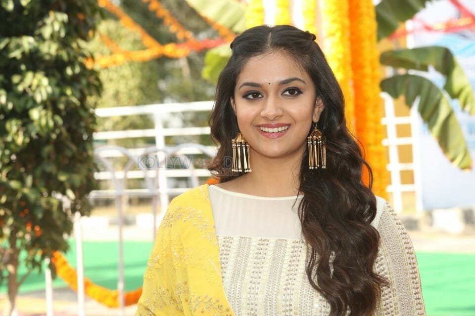 South Indian Actress Keerthi Suresh New Pictures