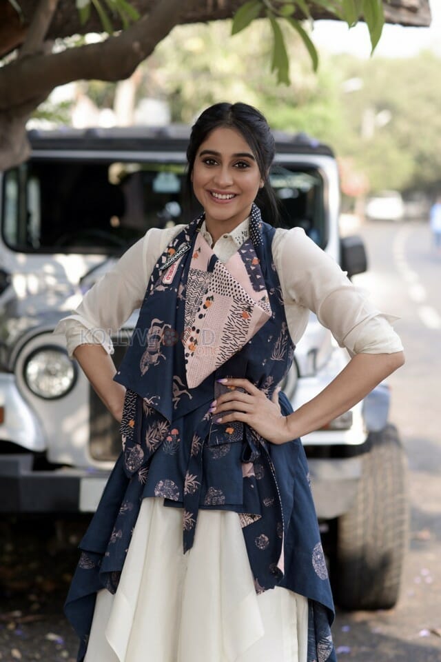 South Indian Actress Regina Cassandra New Photoshoot Pictures