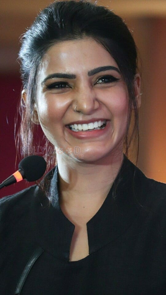 South Indian Actress Samantha Akkineni Photos 03