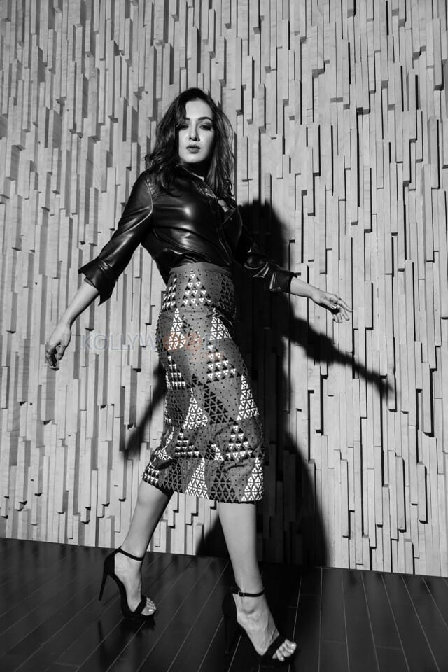 Southern Beauty Catherine Tresa Black And White Photos