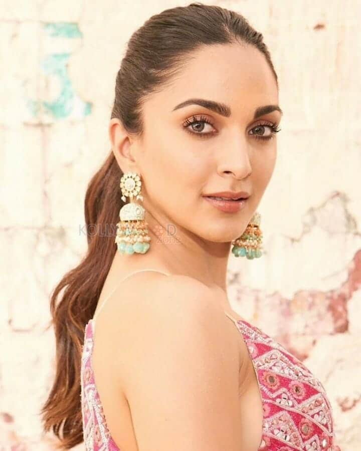 Spellbinding Kiara Advani Pictures 06