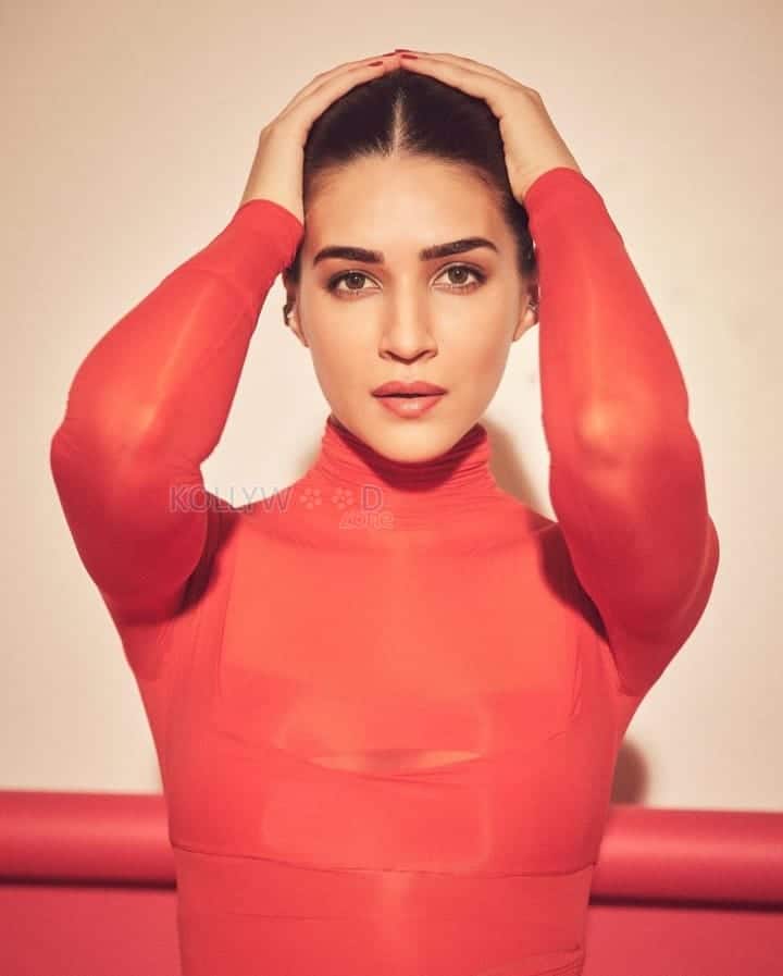 Stunning Beauty Kriti Sanon In A Little Red Dress Photos 01 248216 Kollywood Zone